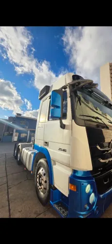 Mercedes benz 2546 Actros modelo 2019 6x2 leito teto alto