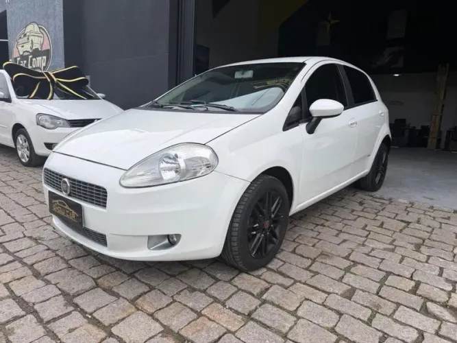 Fiat Punto Essence Dualogic 1.8 Flex 16V 5P 2011