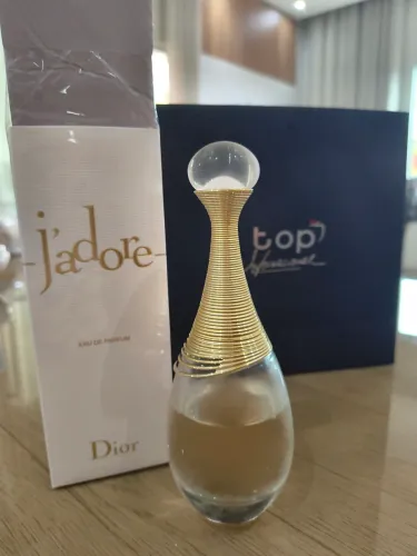Perfume jadore