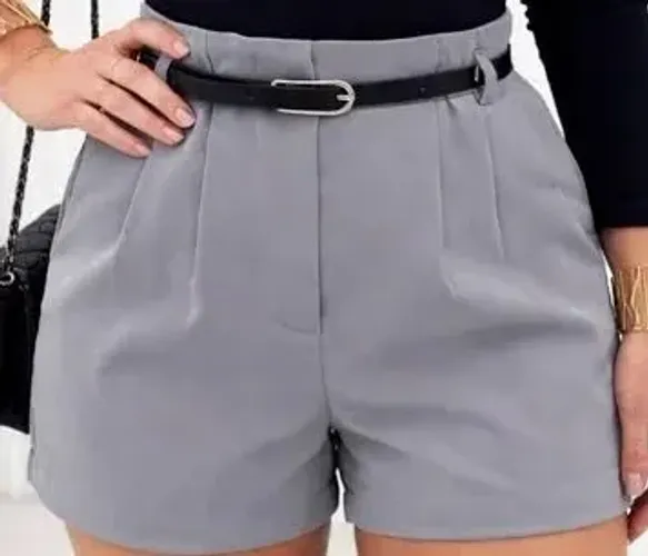 ROUPAS EM ÓTIMO ESTADO