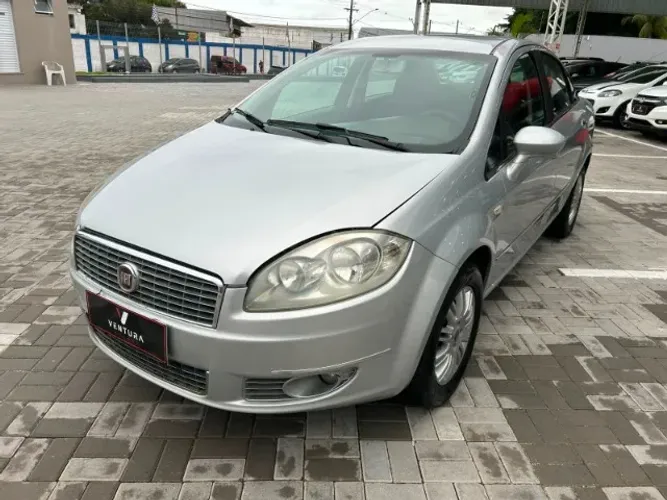 Fiat Linea LX 1.9/ 1.8 Flex 16V Dualogic 4P 2011