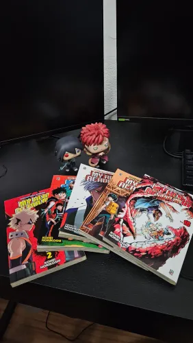 Coleção Mangás Boku no Hero Academia (vol.2,4,5,14 e 18)