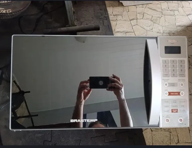 MICROONDAS BRASTEMP INOX, 39 LITROS(não liga)