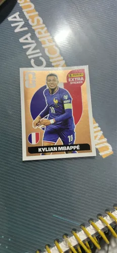 Extra sticker kylian mbappé bronze 