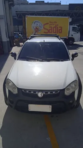 Fiat Strada Adventure1.8/ 1.8 Locker Flex CD 2013