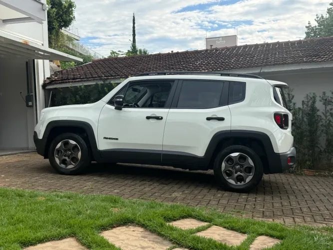 Jeep Renegade Sport 1.8 4X2 Flex 16V Mec. 2019