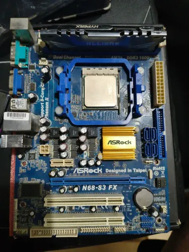 Kit AM3+ (Placa-mãe + FX-4300 + 4GB RAM + 8GB com ressalva