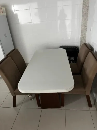Mesa 6 cadeiras