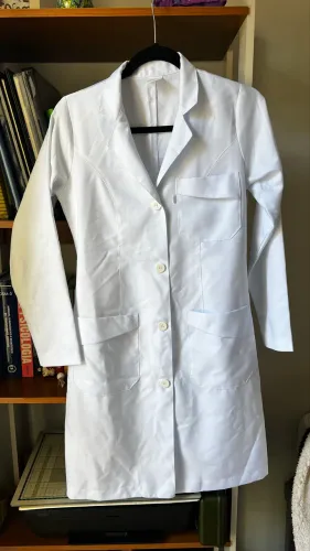 Jaleco branco profissional saúde