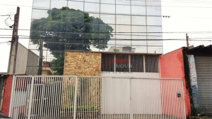 Galpão à venda, 715 m² por R$ 2.600.000,00 - Vila Palmares - Santo André/SP
