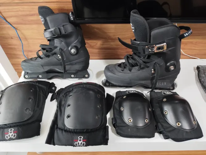 Patins Aeon N° 42 + Kit de Proteção<br>Completo - Estado de Novo