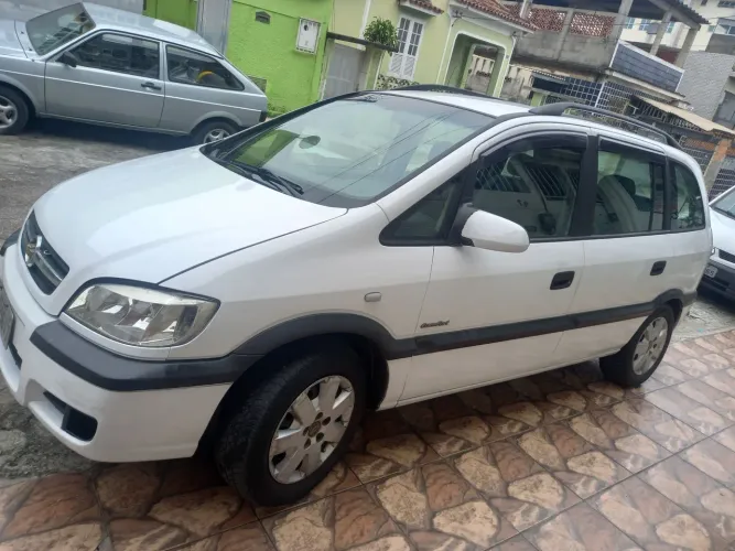 Chevrolet Zafira Comfort 2.0 MPFI Flexpower 8V 5P 2012