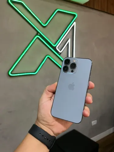 iPhone 13 Pro sem detalhes e garantia de 1 ano - adquira nesse sábado