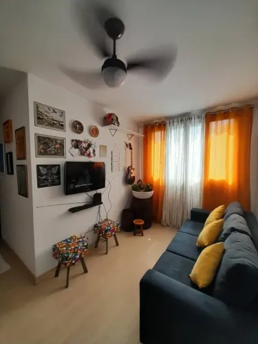 Campo Grande - Alugo apto. 2 pts.. Junto West  shopping - Só R$1.200,00. Incluso Internet 