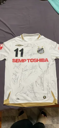 Camiseta Relíquia do Santos FC Autografada