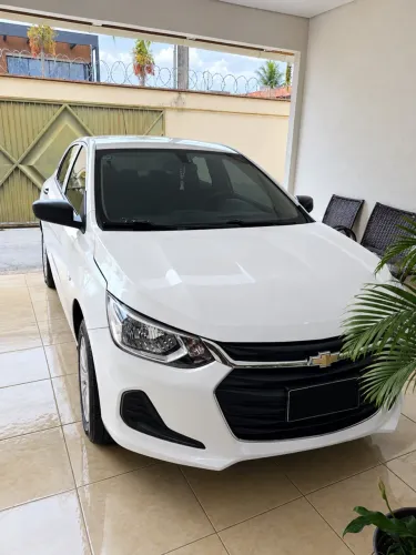 Chevrolet Onix Hatch 1.0 12V Flex Mec. 4P 2022