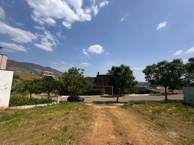 Lote/Terreno em Condomínio Itaporã
