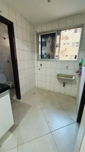 Apartamento 2 Quartos, Condomínio Lirio do Vale ao lado Shopping Metrópole!