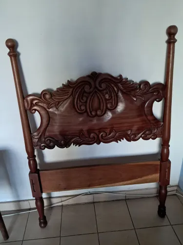 Cama completa Madeira Maciça Nobre Entalhada - Cabeceira Imperial - Solteiro