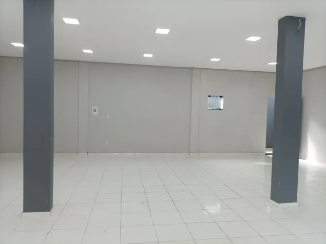 PONTO COMERCIAL PROX : AO SHOPPING