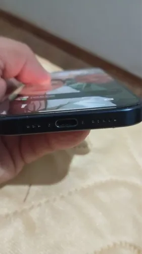 Vendo iPhone 15 pro de 256gb
