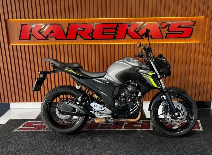 YAMAHA FZ25 FAZER 2024