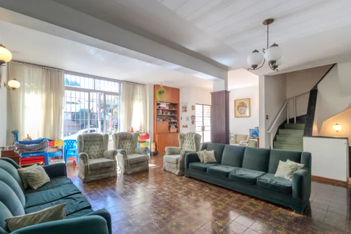 Sobrado para venda em Aclimação com 4 quartos, sendo 1 suíte, 452m²