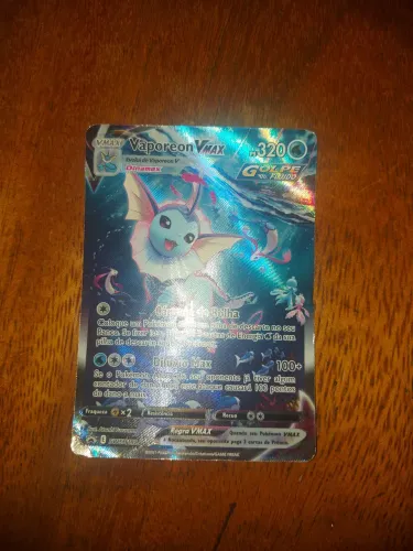 Carta Vaporeon Vmax holográfica