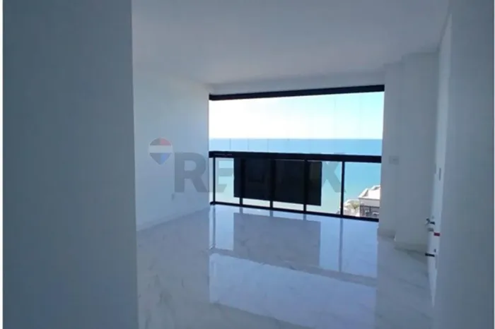 APARTAMENTO COM 3 SUÍTES VAGA DUPLA DE GARRAGEM