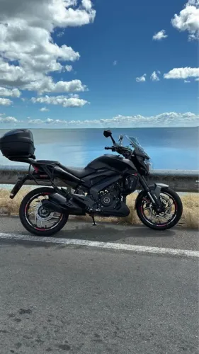 BAJAJ DOMINAR 400 2024