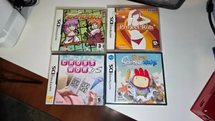 Lote 4 jogos originais Nintendo DS NDS Scribblenauts, Zendoku, Feel the Magic, Crosswords