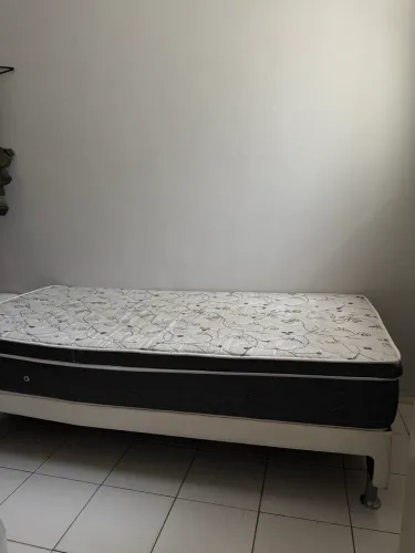 Cama de solteiro