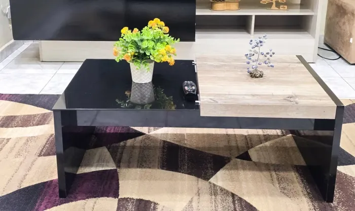 Conjunto Sala de Estar: Rack 2m (TV até 75") + Mesa de Centro MDF