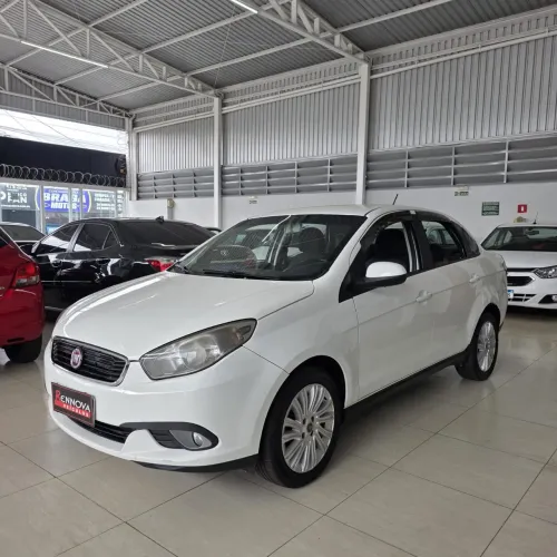 Fiat Grand Siena Essence 1.6 Flex 16V 2017