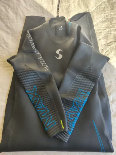 Roupa de neoprene natação 