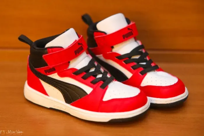 Tenis PUMA Rebound V6 - infantil 10C / 27Br