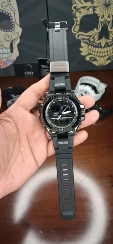 Relógio G-shock Metal 50MM