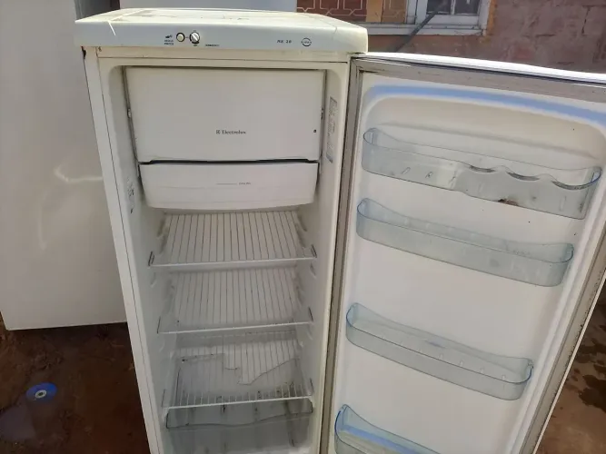 Geladeira electrux com garantia