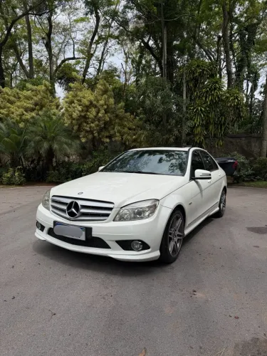 Mercedes-Benz C-200 CGI Avantgarde 1.8 16V 184cv Aut. 2011