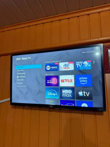 Vende-se TV 32" NOVA com Plástico