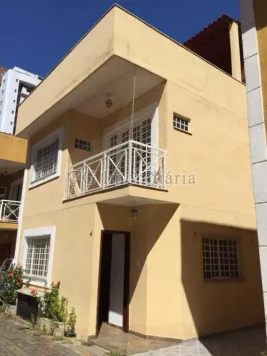 CASA DE VILA NO CACHAMBI