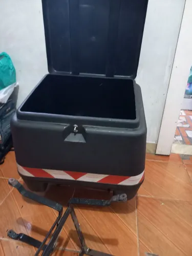 Baú e assessórios para moto titan 150