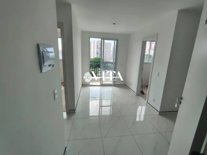 Apartamento com 2 dormitórios para alugar, 42 m² por R$ 2.355/mês - Centro - Guarulhos/SP