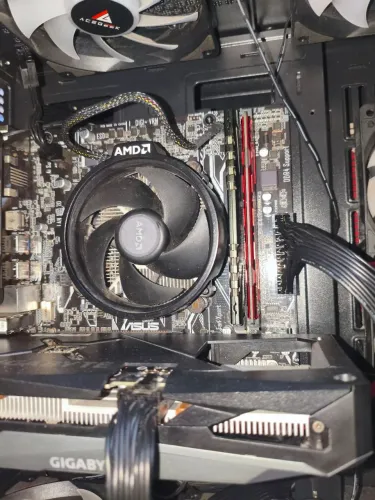 Vendo placa mãe A320M k