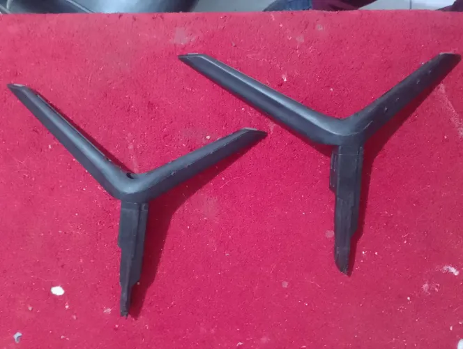 Pedestal para TV Samsung 50 e 55 polegadas linha tu8000