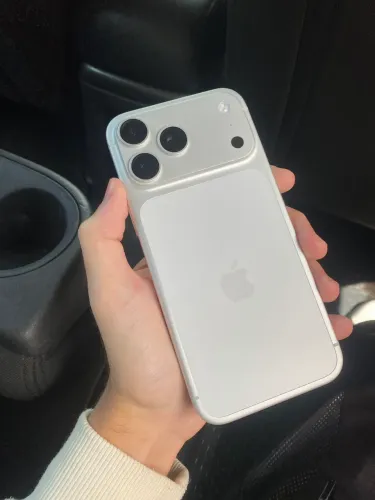 IPhone 17 Pro max na garantia apple