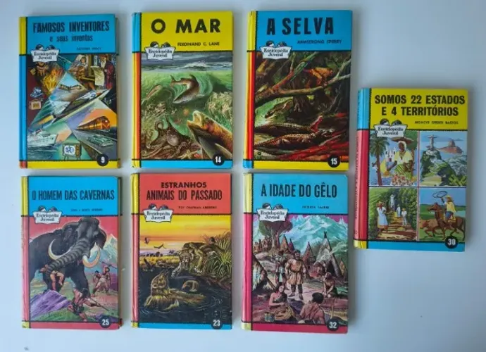 Antiga - Coleção Enciclopédia Juvenil - 7 Volumes - Editora Record - Década de 1960