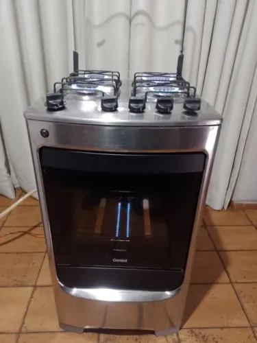Fogão consul inox, acendimento elétrico funcionando perfeitamente