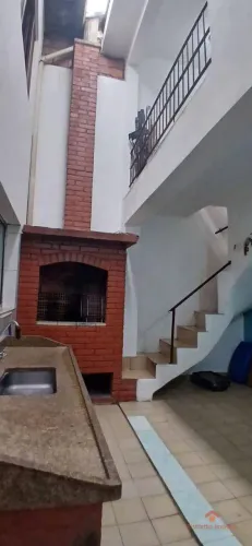 Sobrado, 220 m² - venda por R$ 698.000,00 ou aluguel por R$ 4.277,30/mês - Vila Yolanda -