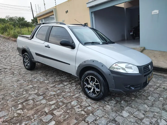 Fiat Strada Working 1.4 MPI Fire Flex 8V CD 2013